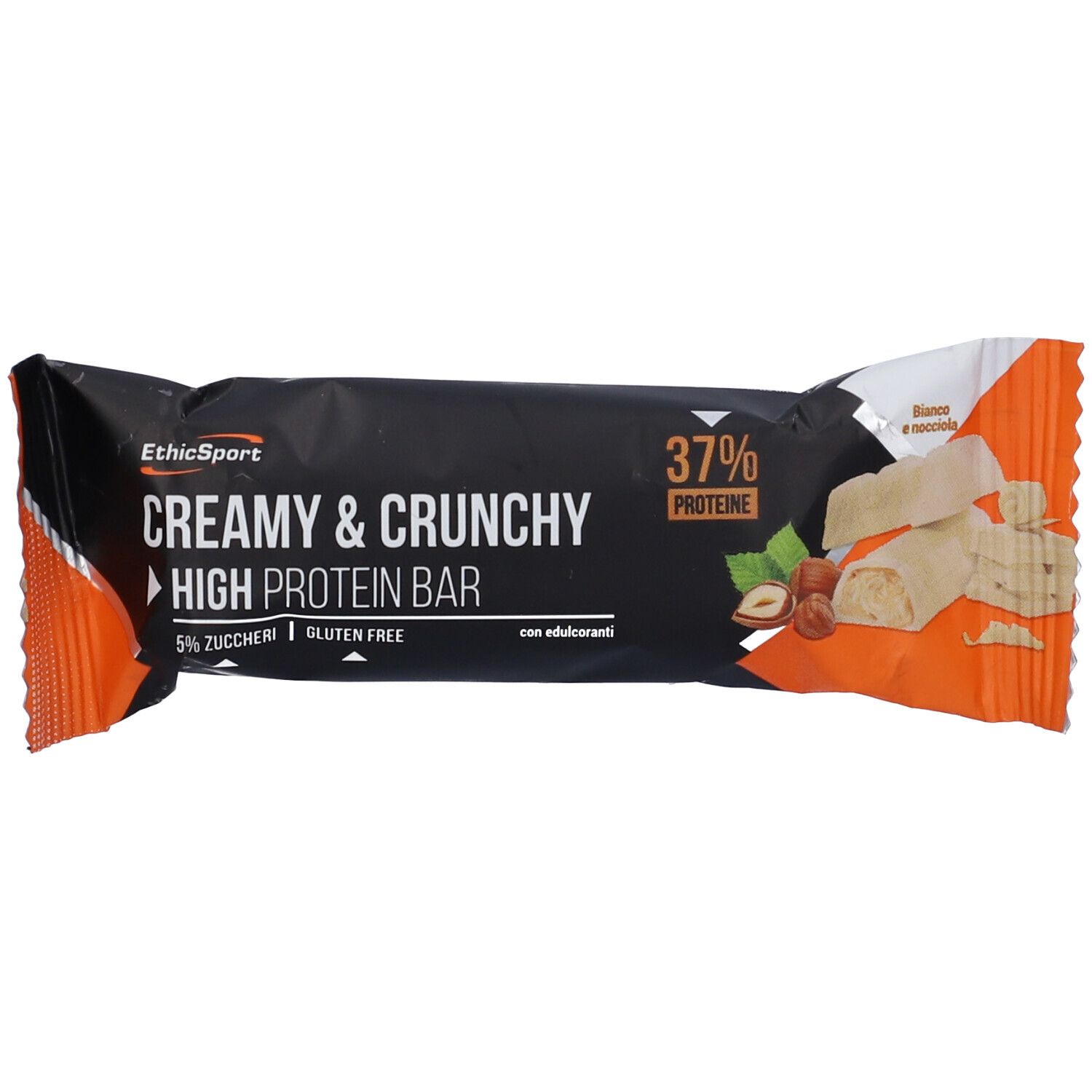 Barretta proteica in confezione nera. Scritta: Creamy & Crunchy High Protein Bar, 37% proteine, 5% zuccheri, senza glutine.