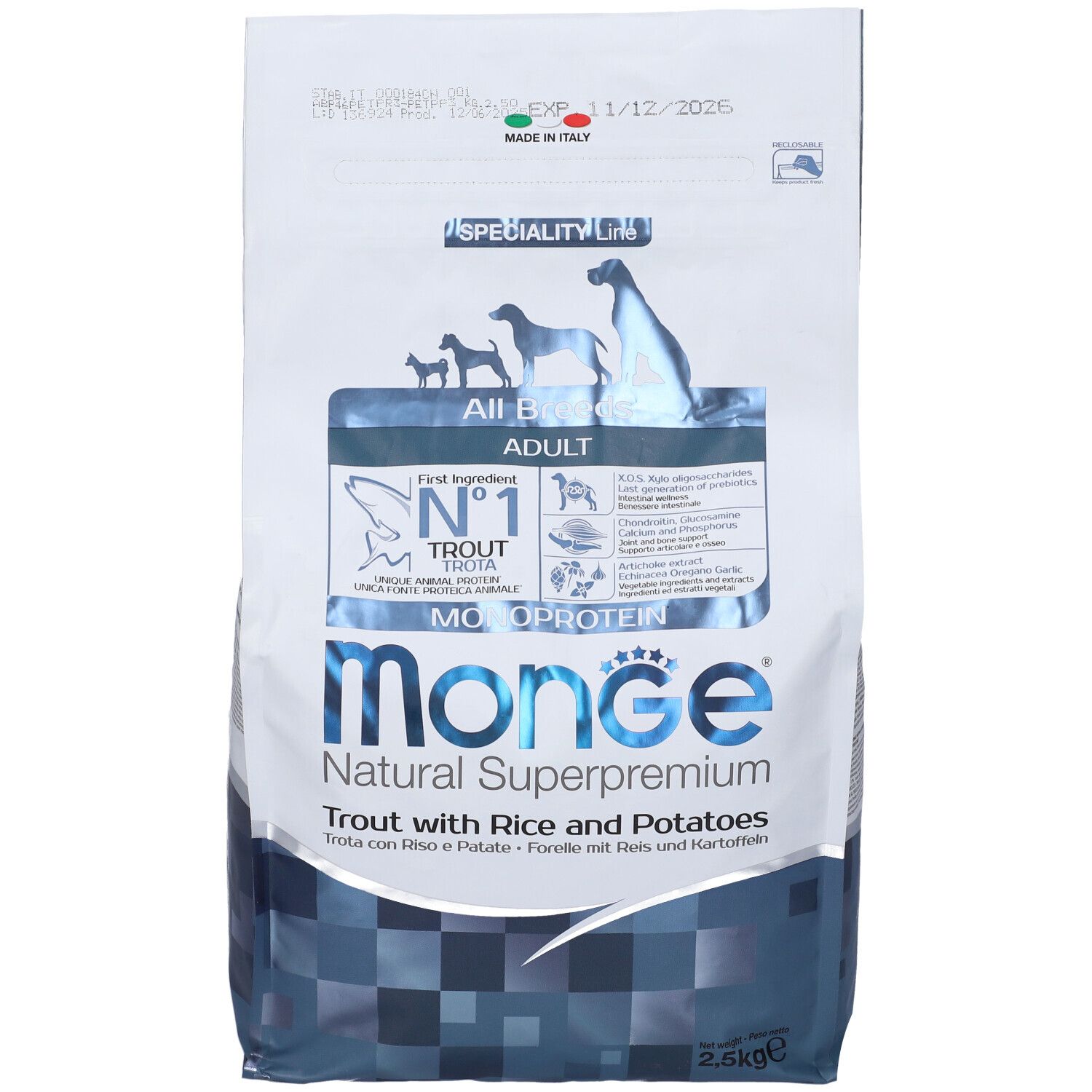 Sacchetto di cibo per cani Monge Natural Superpremium. Ingredienti: trota, riso e patate. 2,5 kg. Immagine di cani.
