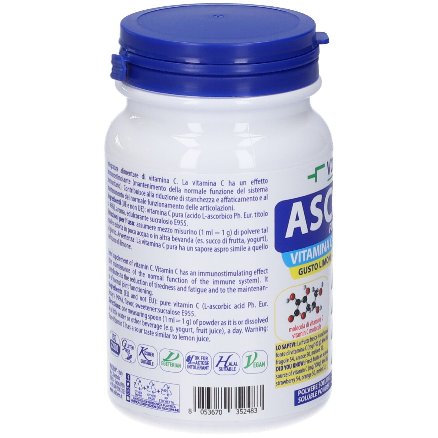 Retro del barattolo bianco con coperchio blu. Testo sulla vitamina C e ingredienti. Codice a barre e certificazioni.