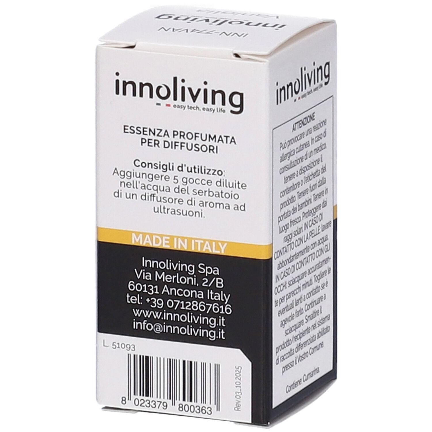 Scatola con informazioni sul prodotto. Scritto: Essenza profumata per diffusori. Marchio: innoliving. Prodotto in Italia.