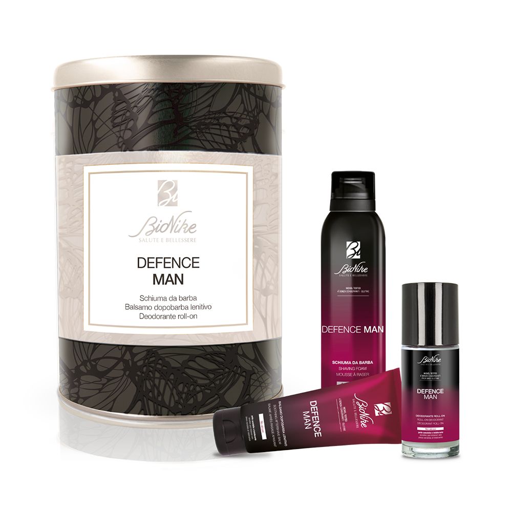 Set BioNike Defence Man. Include prodotti per la rasatura e dopobarba, e deodorante. Confezionato in una latta e altri contenitori.