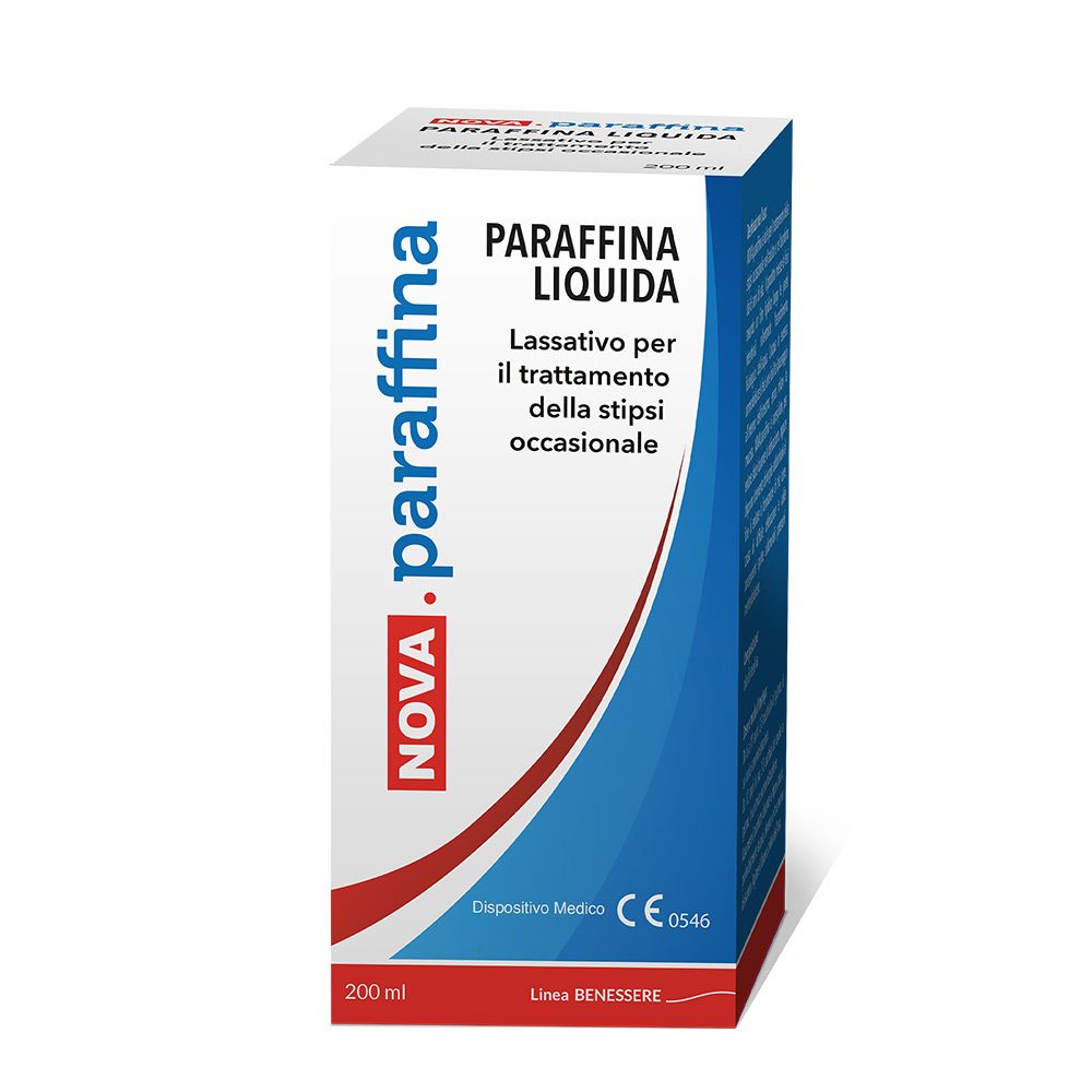 Scatola bianca con scritte blu e rosse. Contiene NOVA.paraffina Liquida. Dispositivo medico CE 0546.