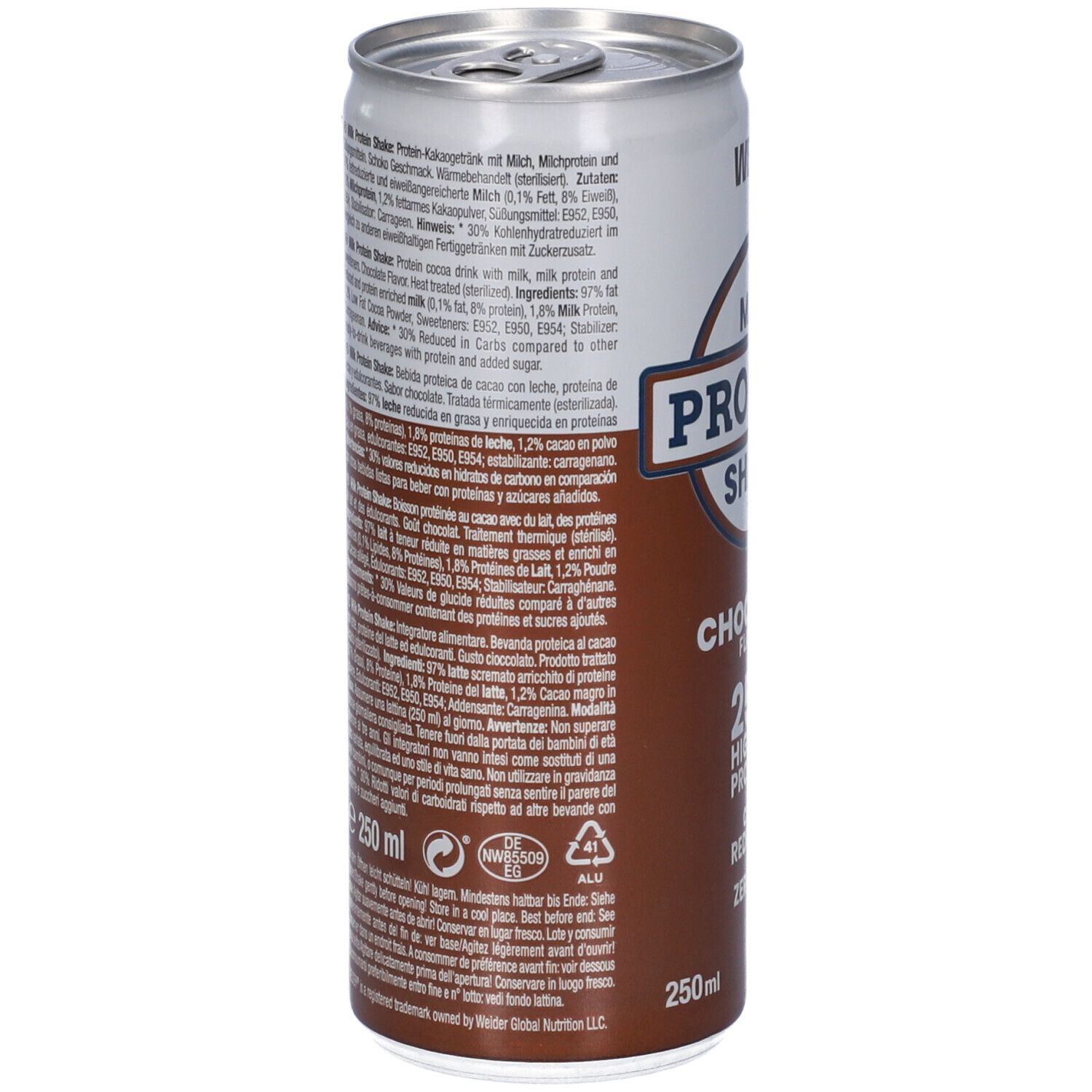 Weider Milk Protein Shake Cioccolato. Retro della lattina con elenco ingredienti e informazioni nutrizionali. Sfondo marrone, testo bianco.