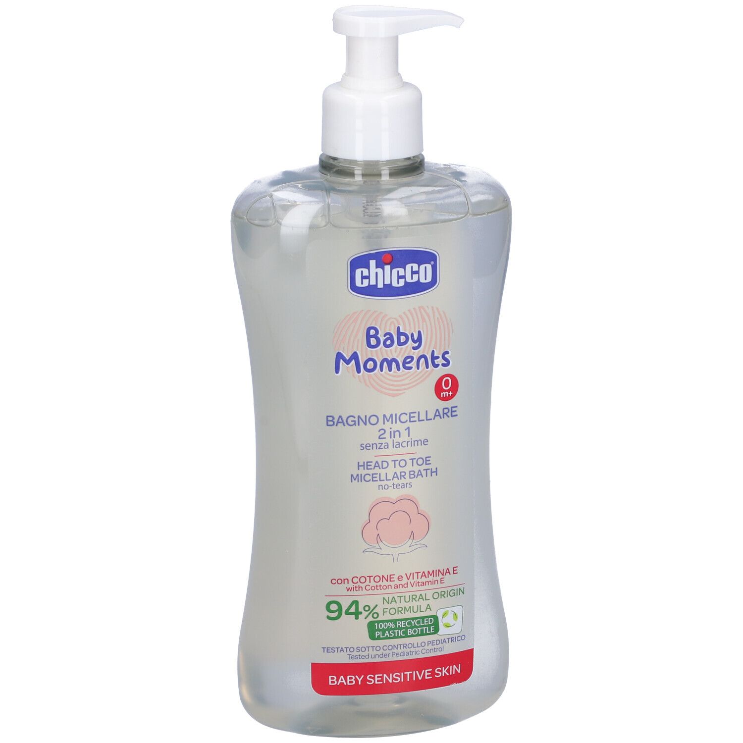 Flacone trasparente con erogatore bianco. Scritta: Chicco Baby Moments, 2 in 1, senza lacrime, per pelli sensibili.