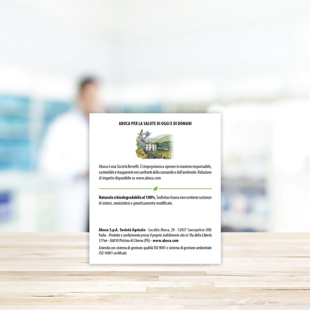 Retro della confezione Sedivitax Tisana. Testo su Aboca. Sostenibilità. Certificazioni ISO.