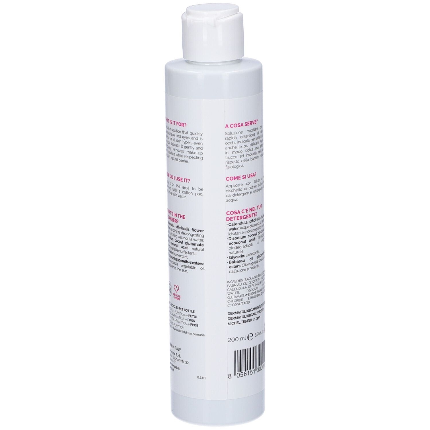 Flacone bianco, retro con testo. Contiene informazioni sugli ingredienti e l'uso. Con codice a barre.