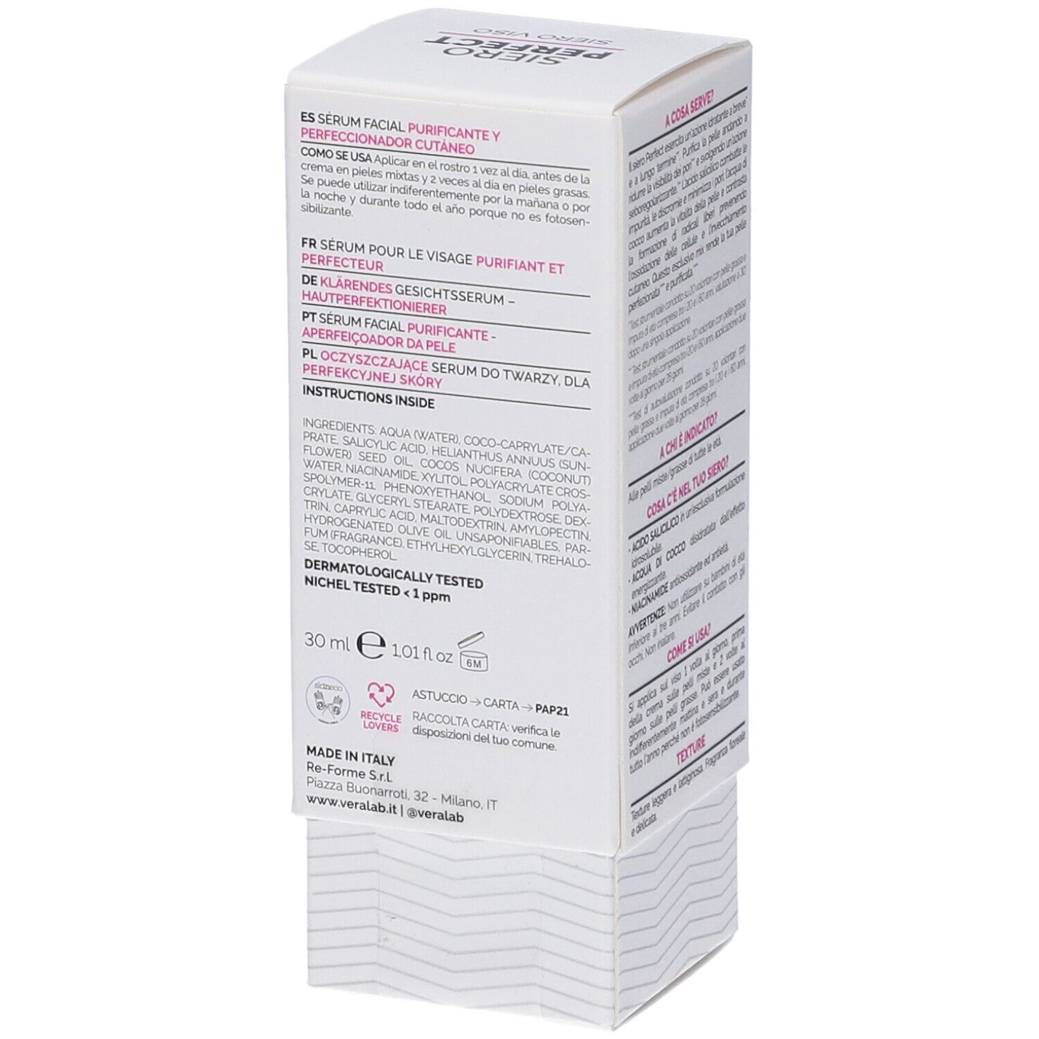 Confezione bianca con testo in più lingue. Contiene informazioni sugli ingredienti e l'uso.