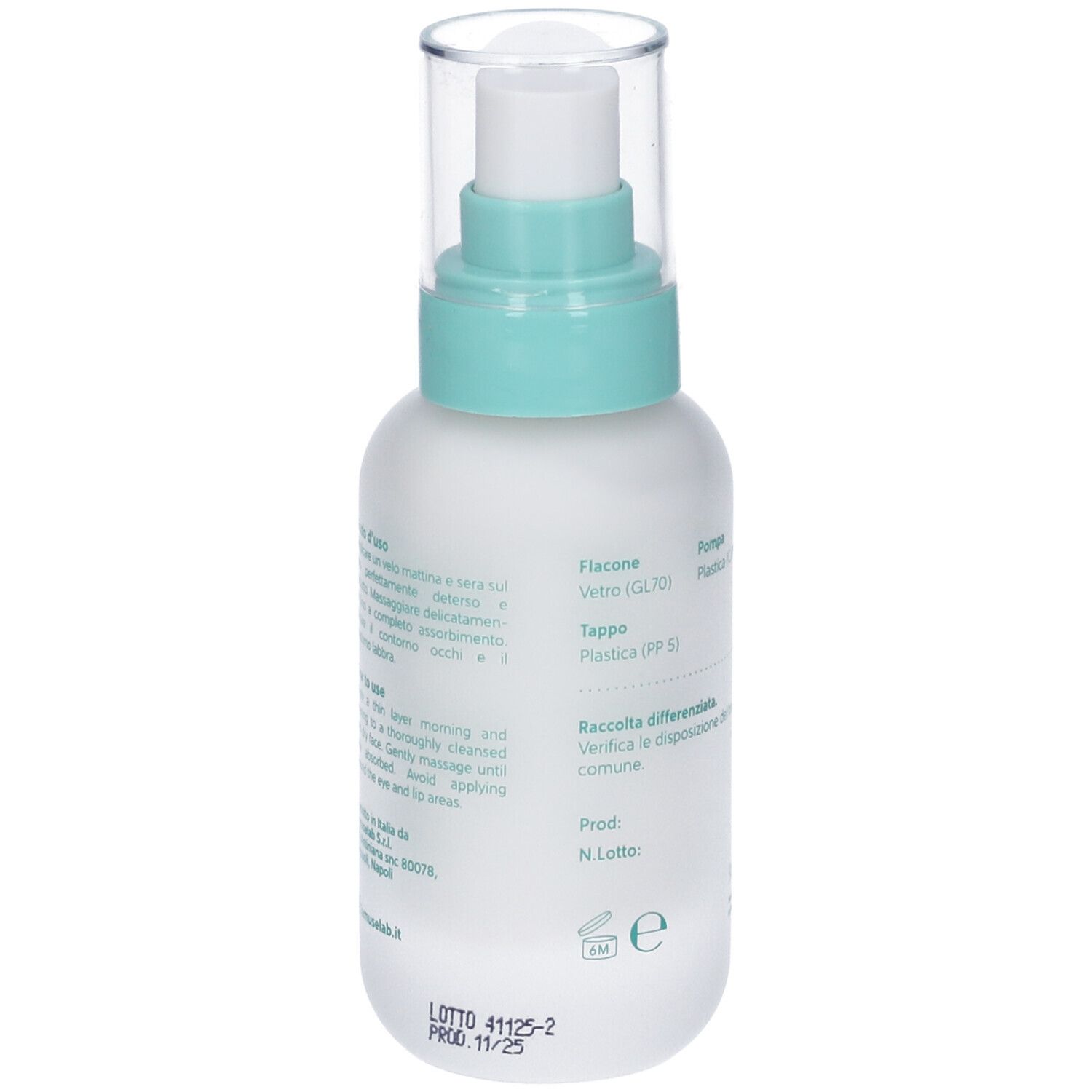 Retro del flacone crema. Dettagli ingredienti e produttore. Numero lotto e data scadenza.