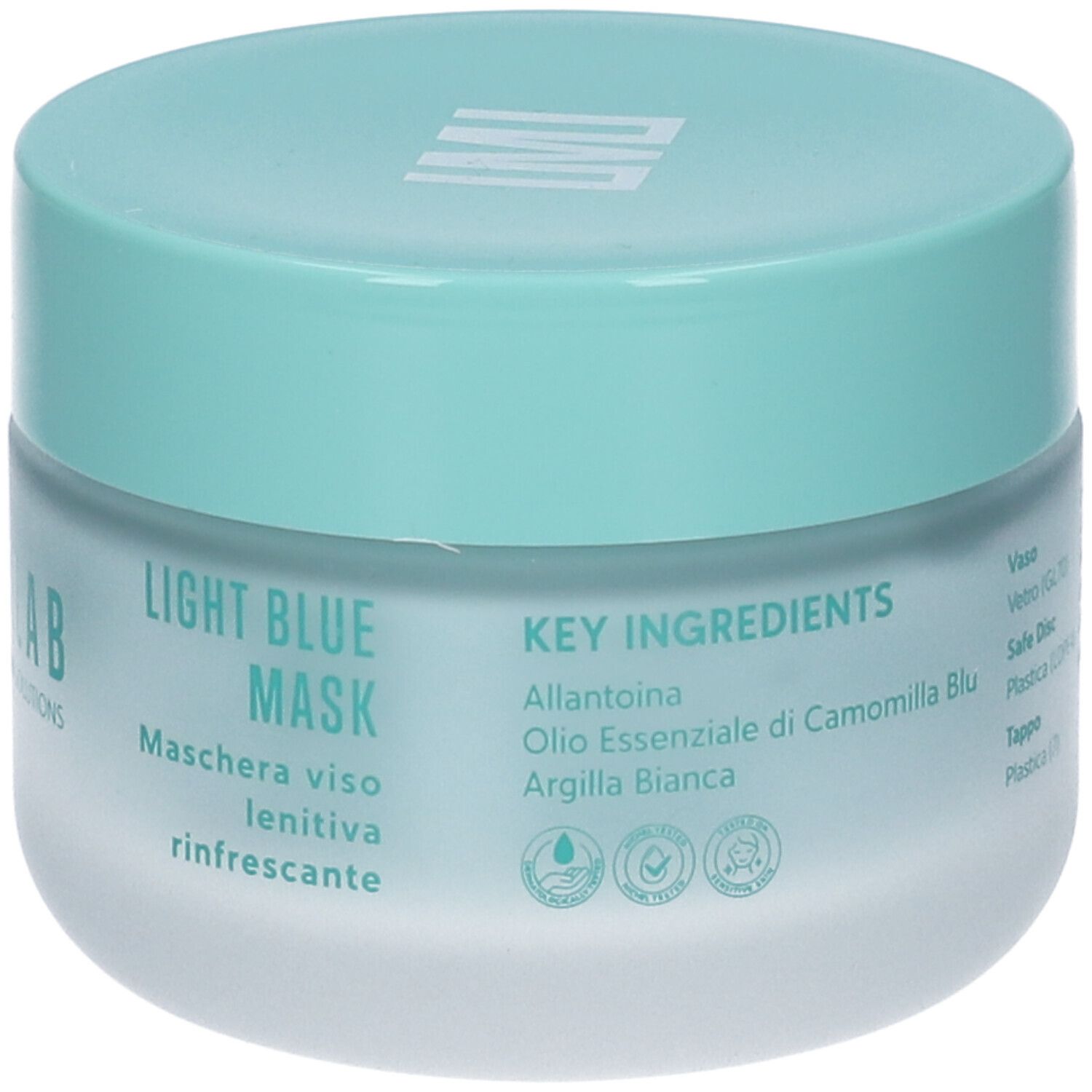 Vaso di crema azzurra con coperchio. Scritta: LAMUSELAB, LIGHT BLUE MASK. Contiene allantoina, olio di camomilla, argilla.