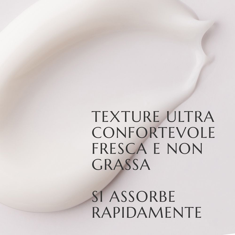 Texture del siero Collistar Uomo Acido Ialuronico. Testo: Texture ultra confortevole, fresca e non grassa. Si assorbe rapidamente.