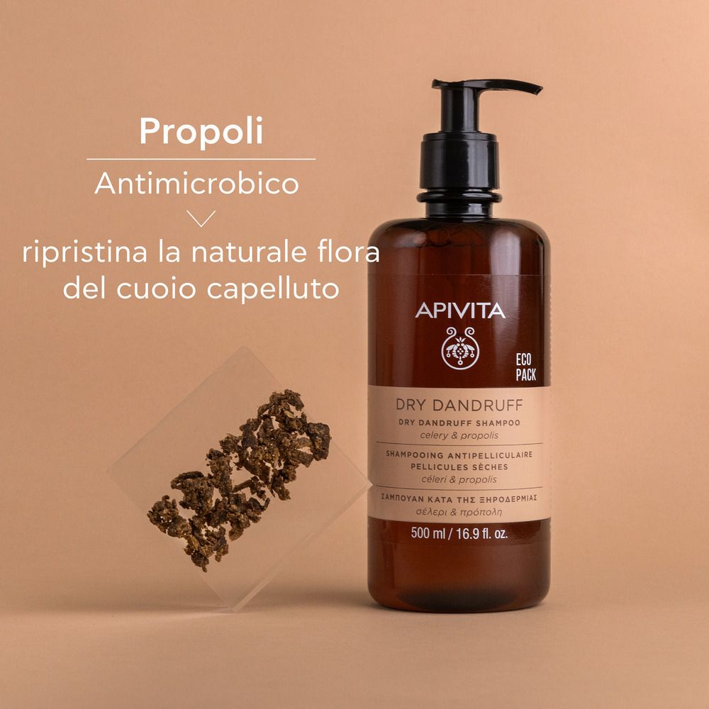 Flacone shampoo, propoli. Scritta: APIVITA, Dry Dandruff Shampoo. Antimicrobico, ripristina la flora naturale.