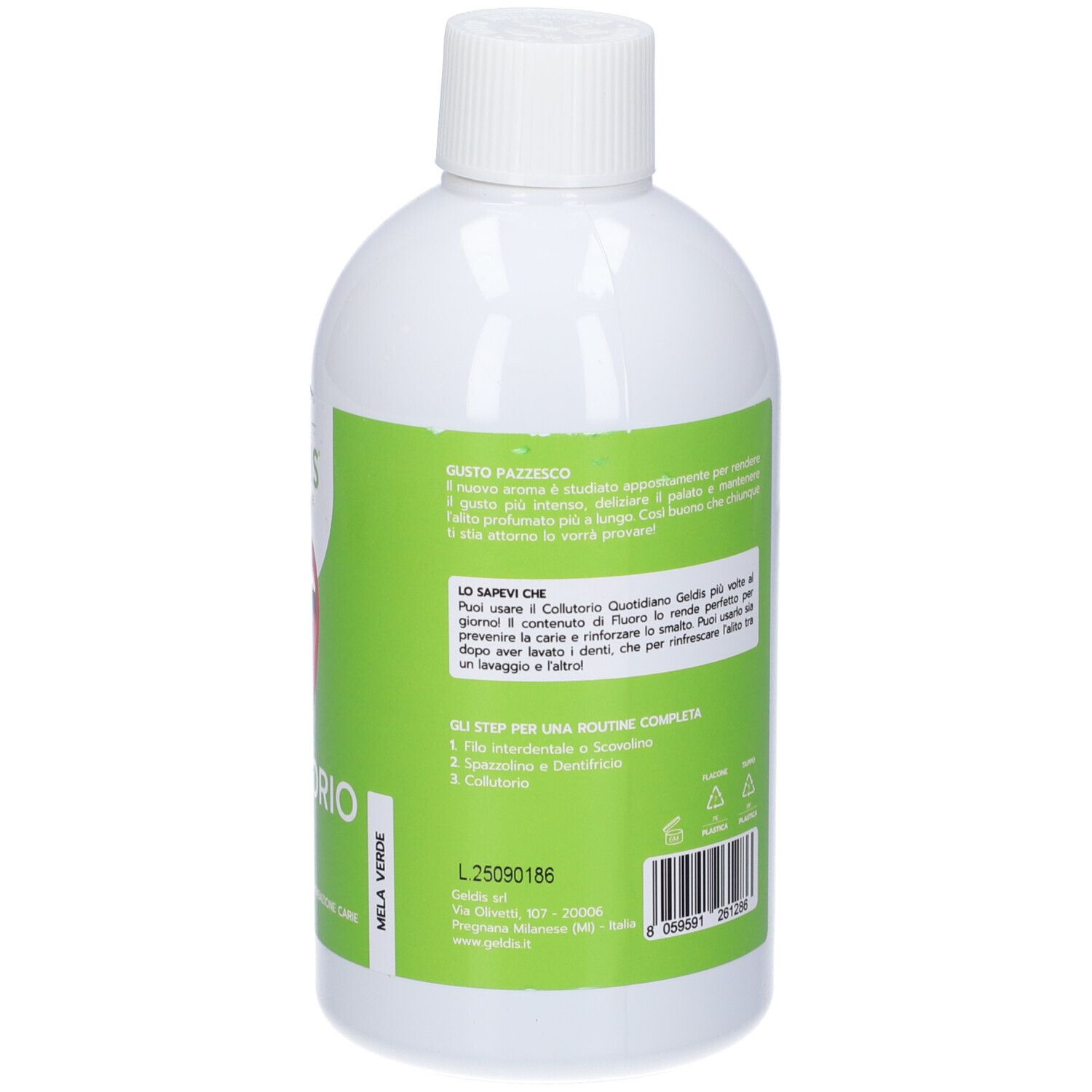 Retro di una bottiglia bianca con etichetta verde. Testo e loghi. Confezionata in pellicola trasparente.