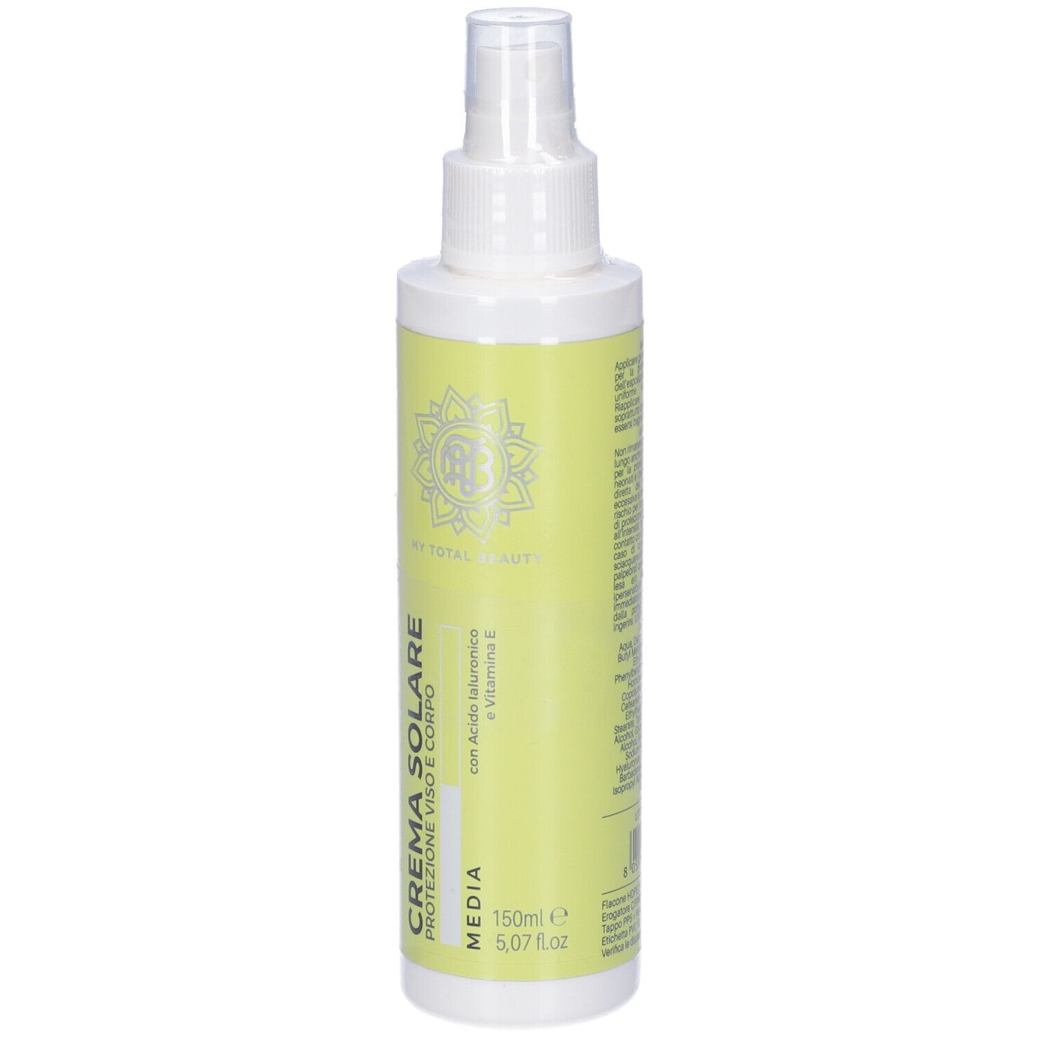 Flacone spray solare bianco e giallo. Scritta: CREMA SOLARE, MEDIA. Con acido ialuronico e vitamina E. 150ml.