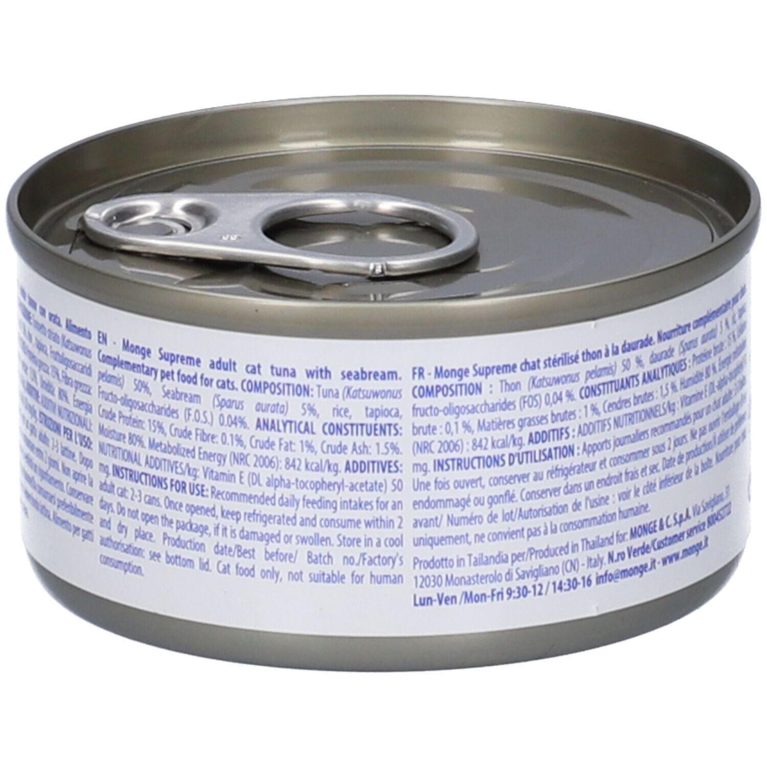 Lattina "Monge Supreme" cibo per gatti. Testo sulla lattina. Lista ingredienti e componenti analitici visibili.