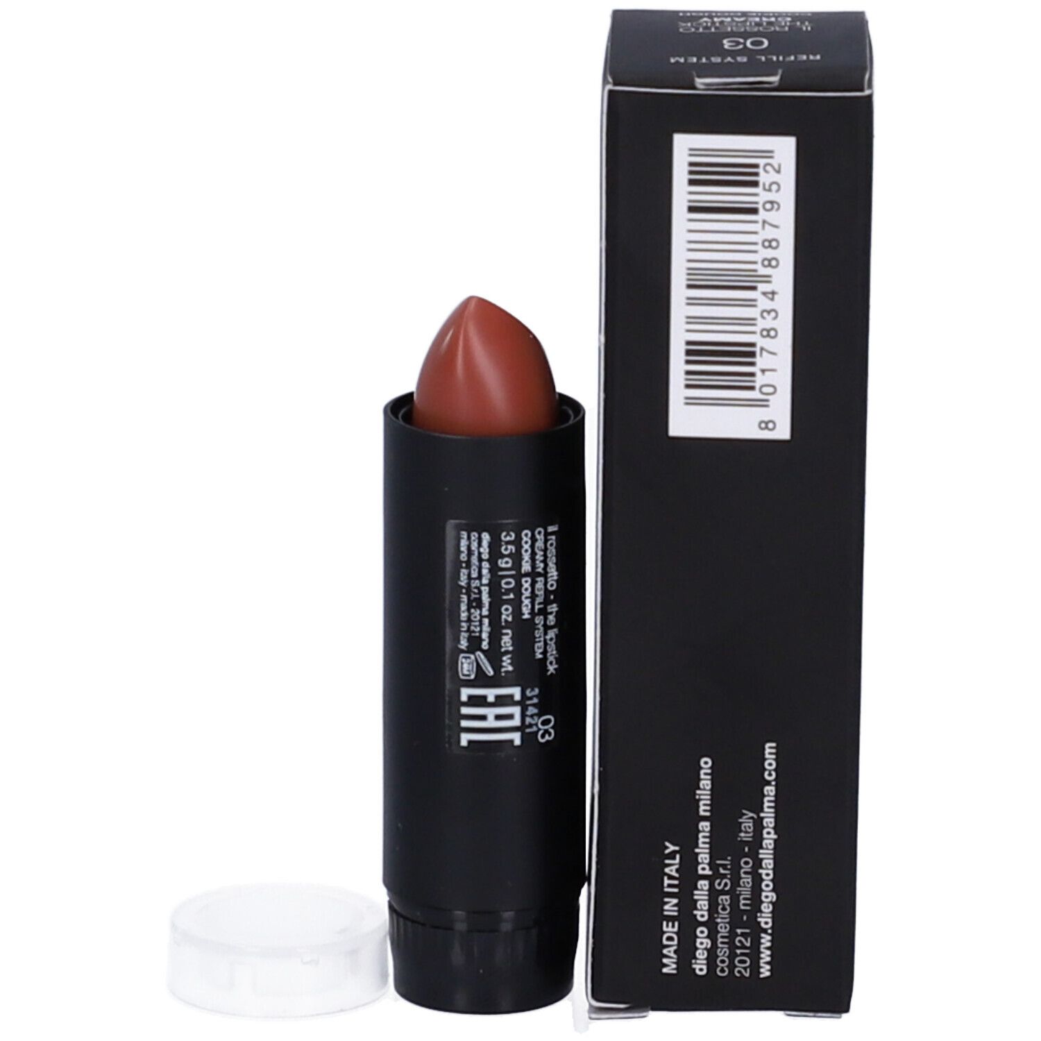 Rossetto e confezione. Astuccio nero, punta rossetto marrone, cappuccio bianco. Testo: Diego dalla Palma, Il Rossetto Creamy.