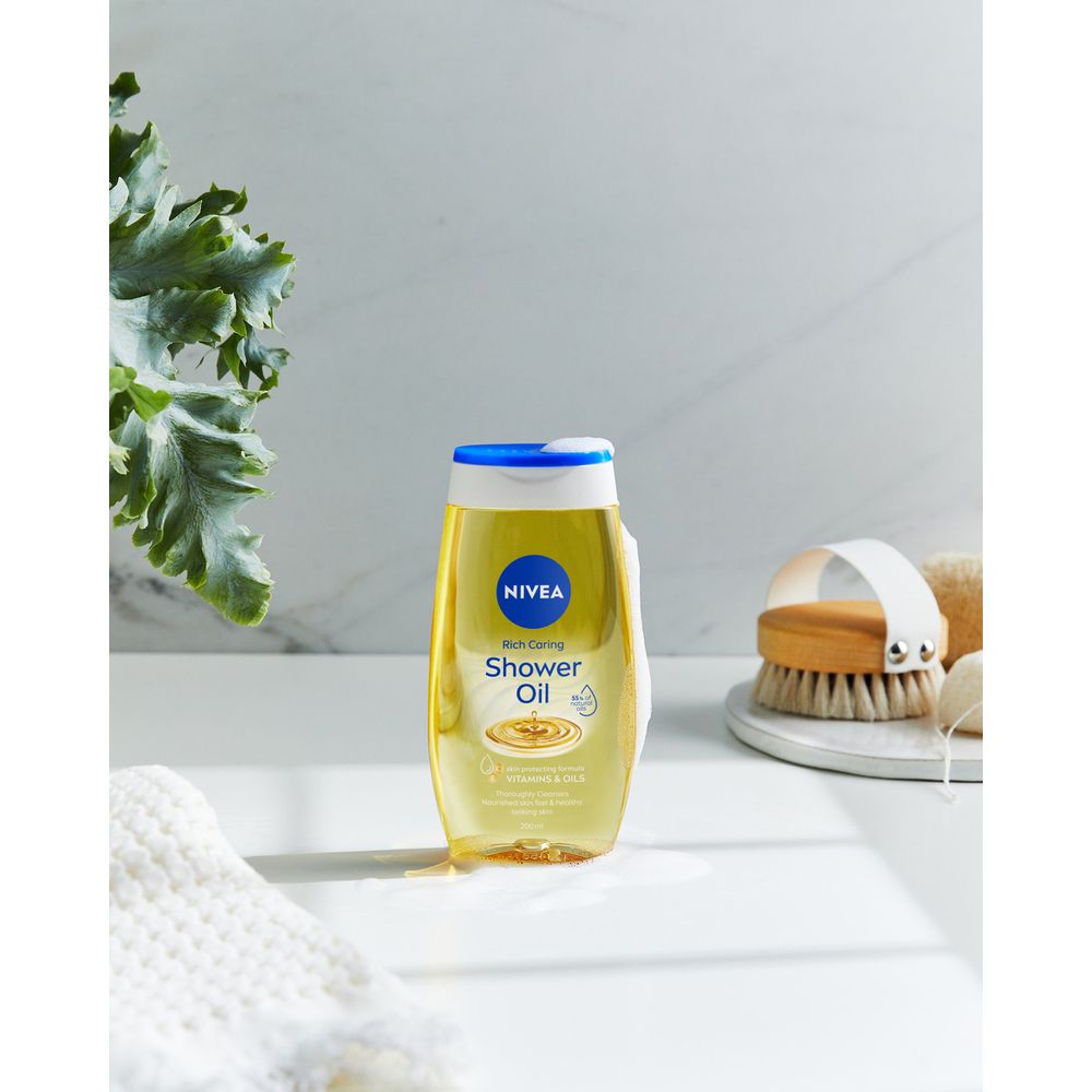 Nivea Olio Doccia Nutrimento Intenso 200 ml, Bagnoschiuma con Oli Naturali per una pelle morbida