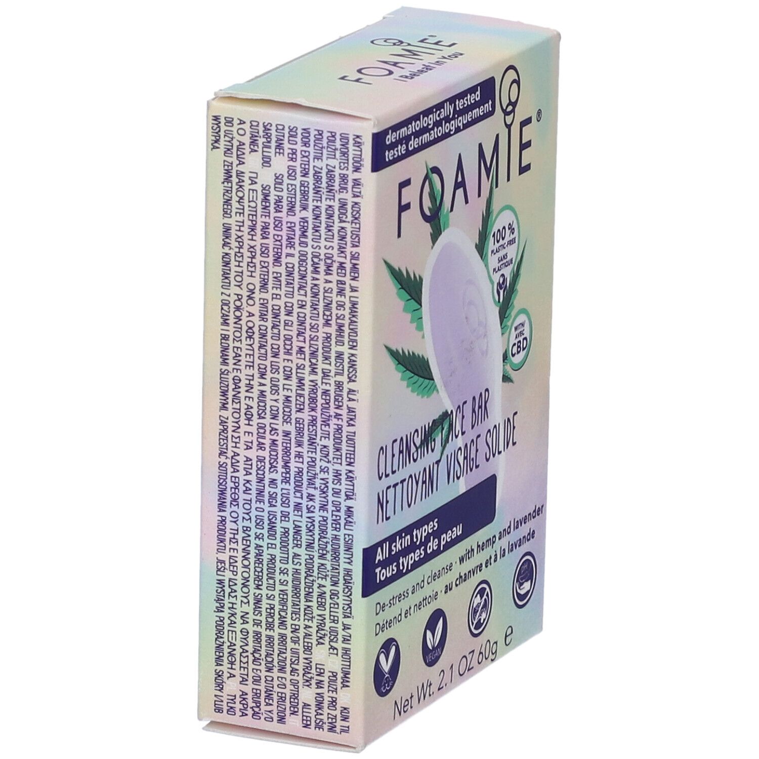 Vista laterale della confezione Foamie I Beleaf In You Detergente Viso Bar. Testo: Cleansing Face Bar, tutti i tipi di pelle, 2.1 OZ 60g.