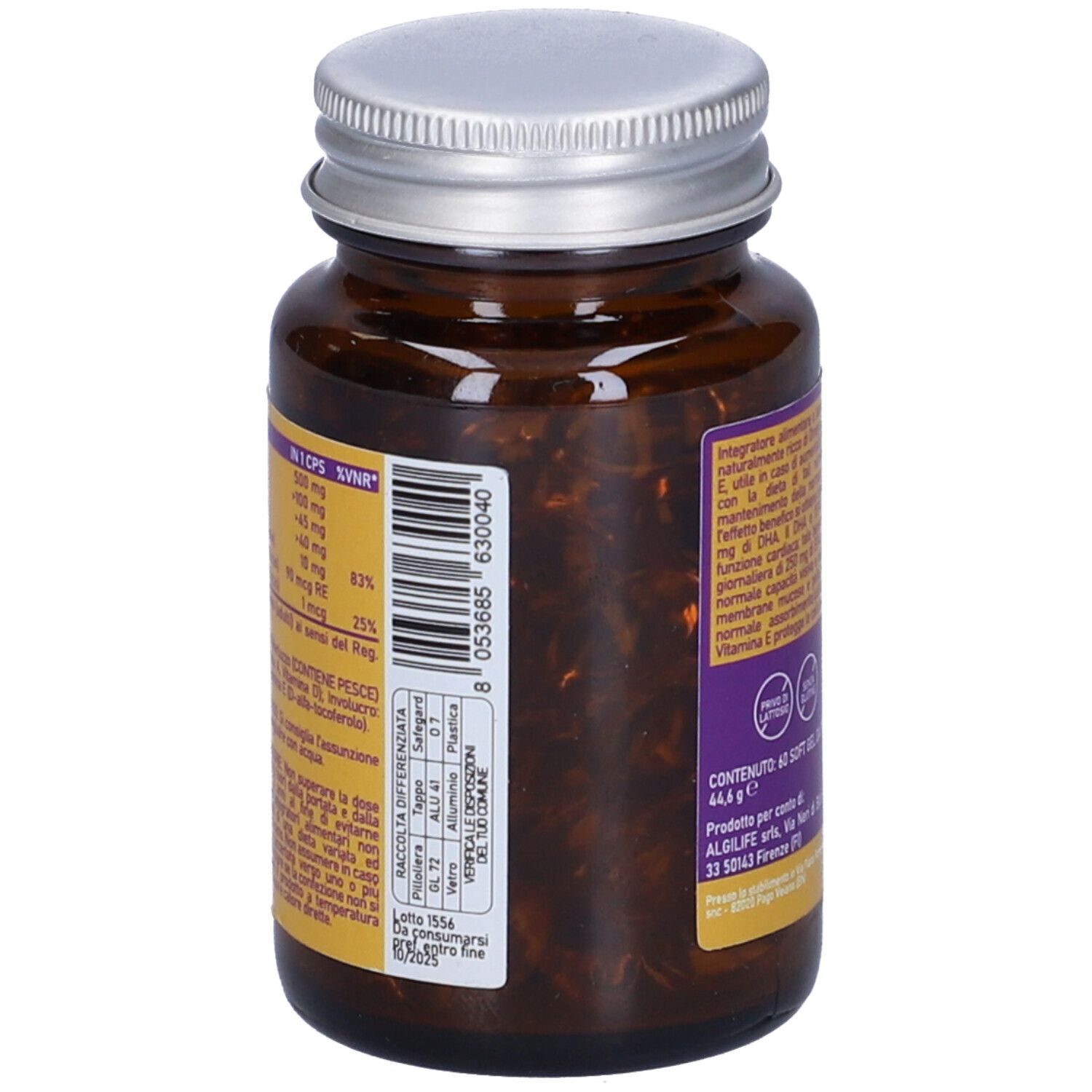 Retro di un flacone di vetro marrone con tappo argentato. Scritta: Olio di Fegato di Merluzzo. Informazioni nutrizionali e ingredienti.