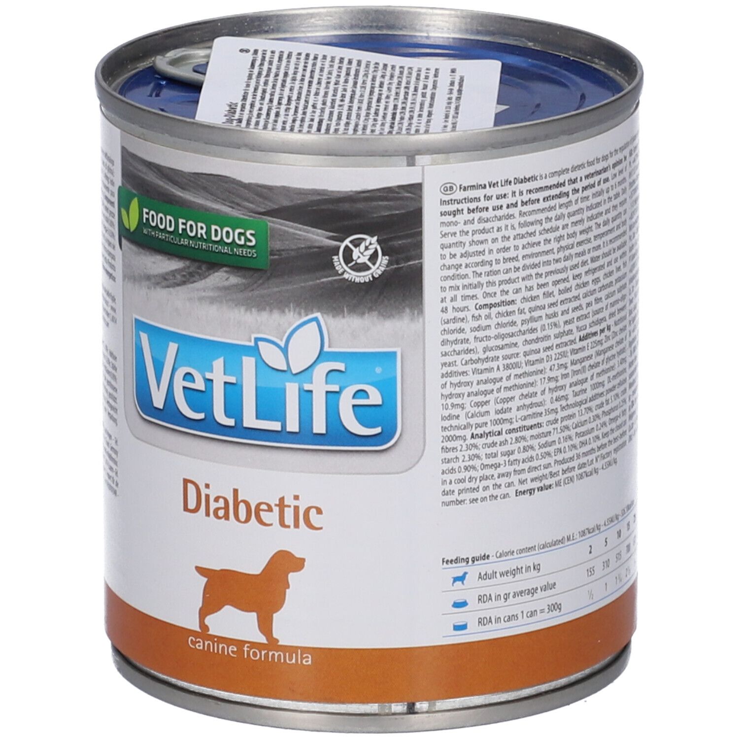 Lattina di cibo per cani con etichetta. Scritta VetLife Diabetic. Logo: cane. Etichetta verde e bianca: Food for Dogs. Lattina con linguetta.