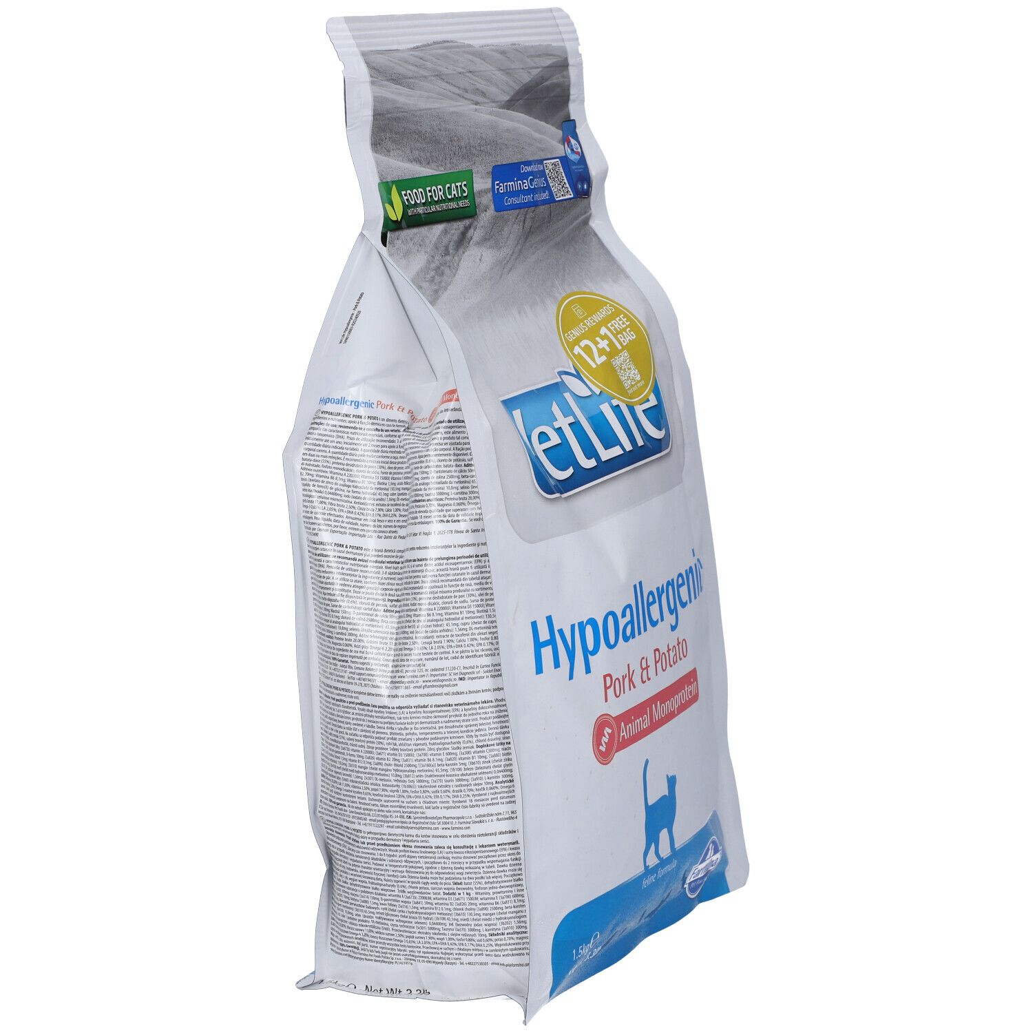 Sacchetto di cibo per gatti. Scritta: Vet Life Hypoallergenic Pork & Potato. Contiene monoproteina animale. Vista laterale.