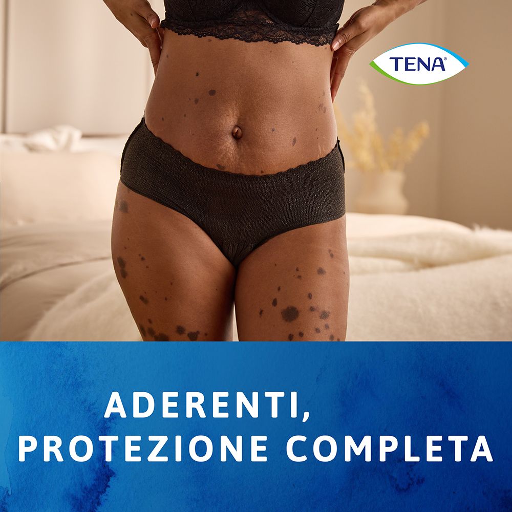 Mutandine Tena Silhouette nere, vita bassa. Tena Logo. Aderenti, protezione completa.