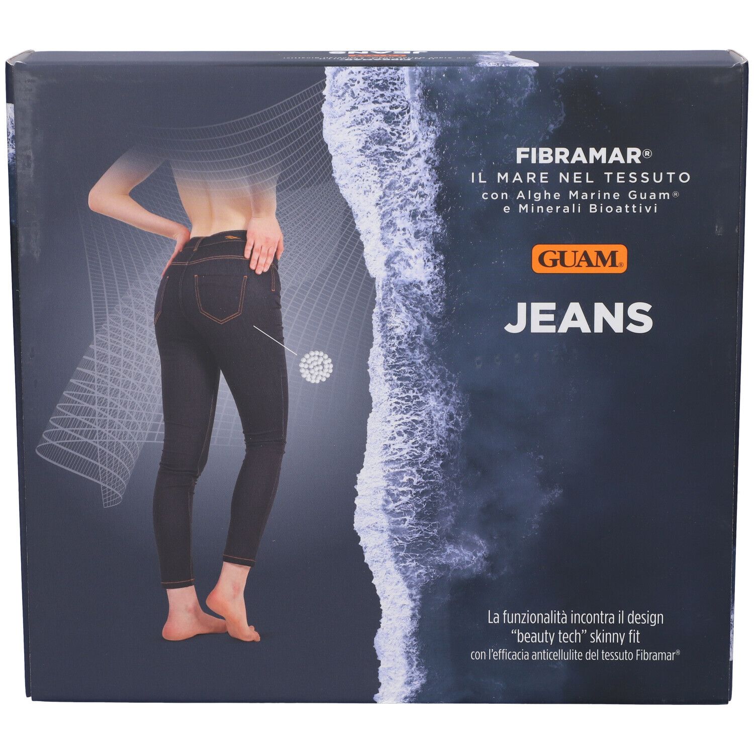 Confezione Guam Jeans. Pantaloni neri con cuciture rosse. Scritta: Guam Jeans, Fibramar.