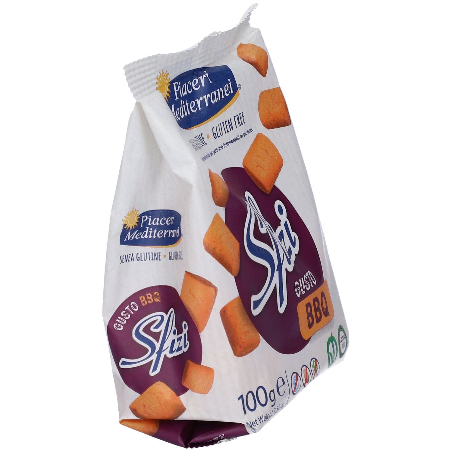 Confezione inclinata di "Piaceri Mediterranei Sfizi BBQ". Senza glutine. Scritte: "Senza glutine", "Gusto BBQ", 100g.