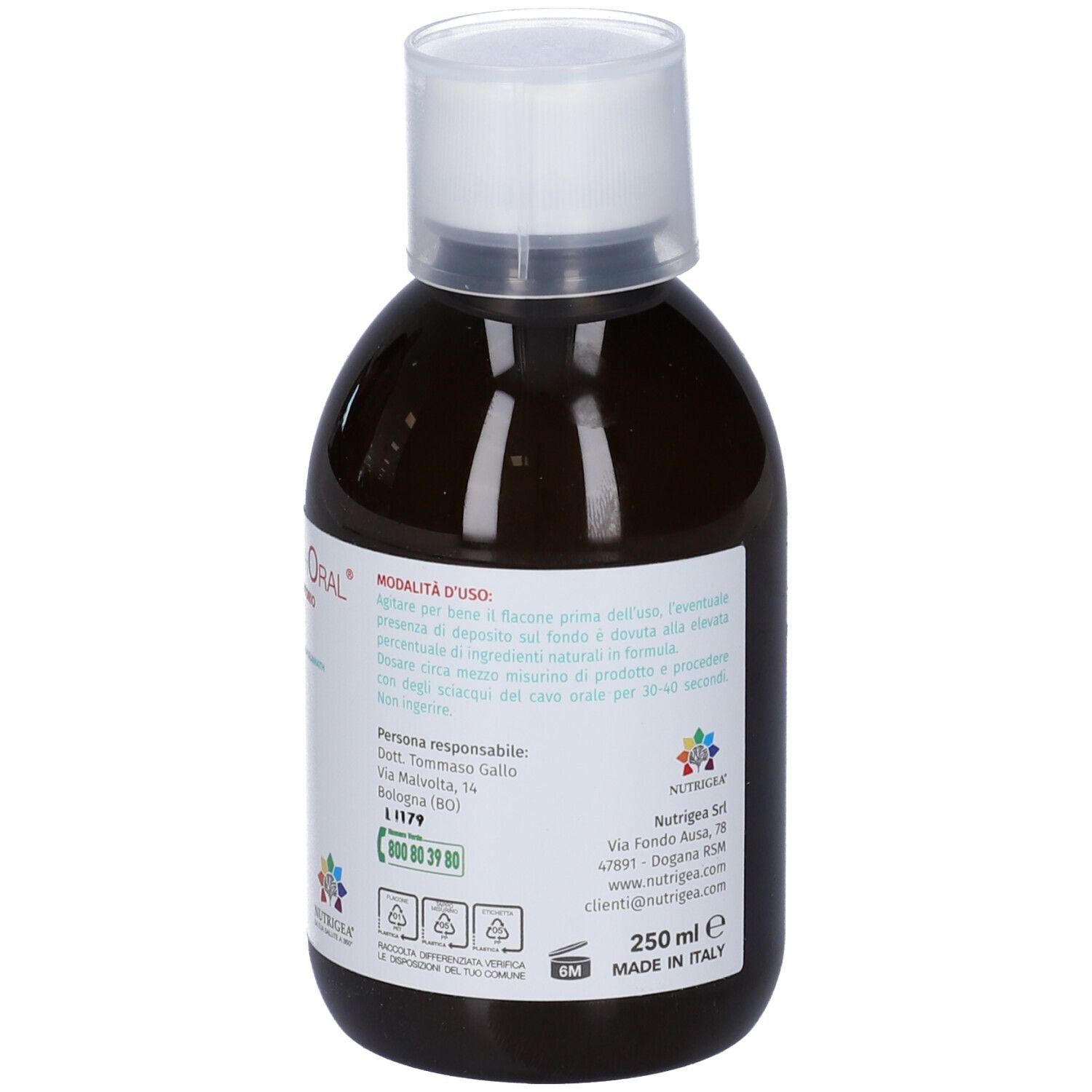 Flacone di Aphoral Collutorio. Retro con testo. Marchio Nutrigea. 250 ml. Prodotto in Italia.