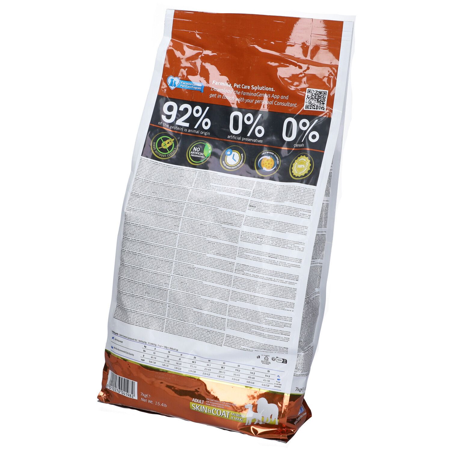Retro del sacchetto di cibo per cani. Testo con informazioni nutrizionali e ingredienti. 92% di origine animale.