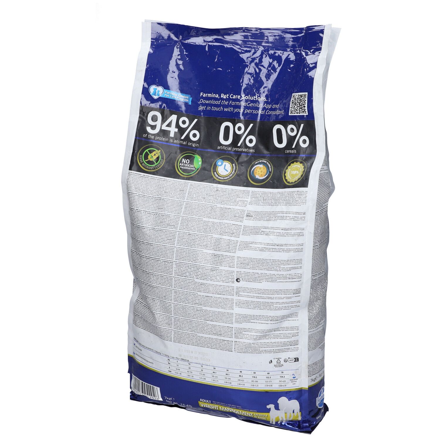 Retro del sacchetto di cibo per cani. Testo: 94% origine animale, 0% cereali, 0% zuccheri. Logo Farmina e codice QR.