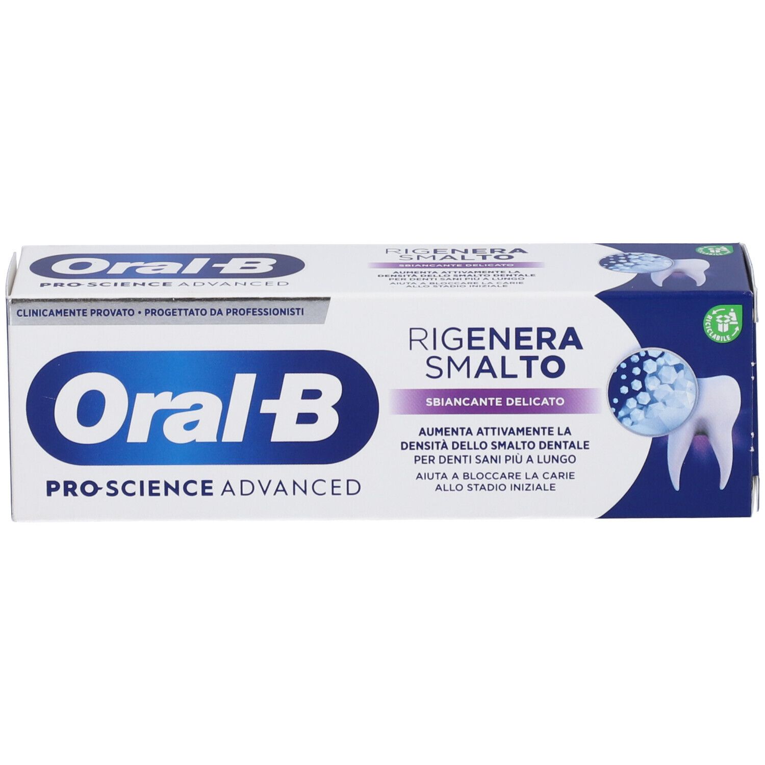 Tubo di dentifricio nella confezione. Marchio Oral-B, nome e caratteristiche del prodotto visibili.