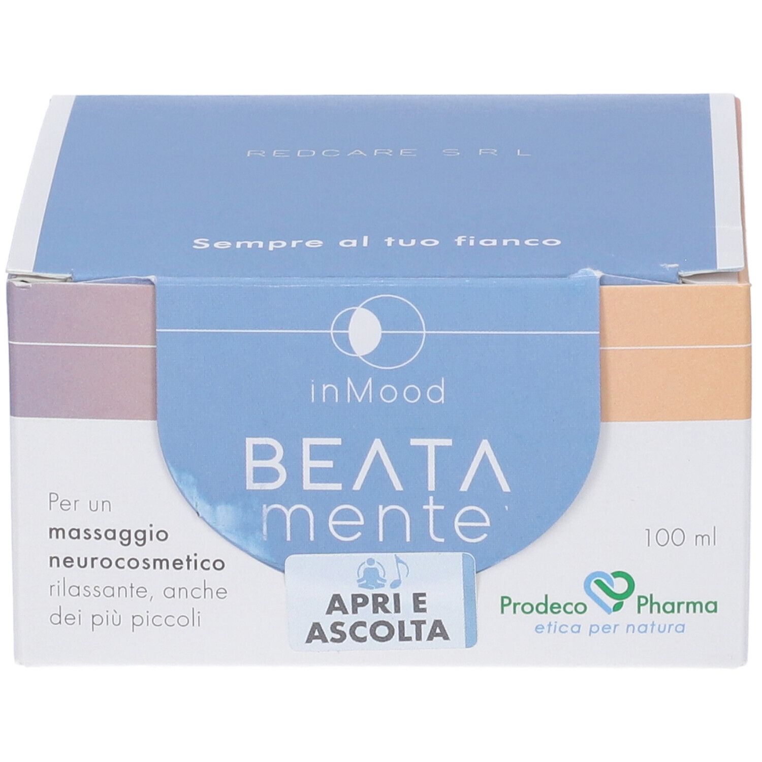 Scatola con nome del prodotto e logo. Tonalità blu, arancioni e bianche. Testo: "BEATA mente", "100 ml".