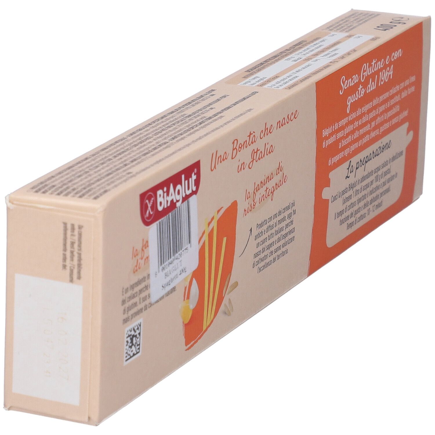 Retro della confezione di spaghetti Biaglut. Testo e illustrazioni. Vista obliqua.