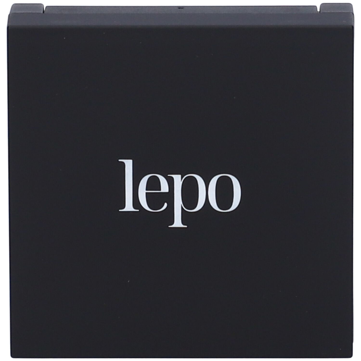 Contenitore cosmetico nero con scritta lepo bianca. Forma quadrata.