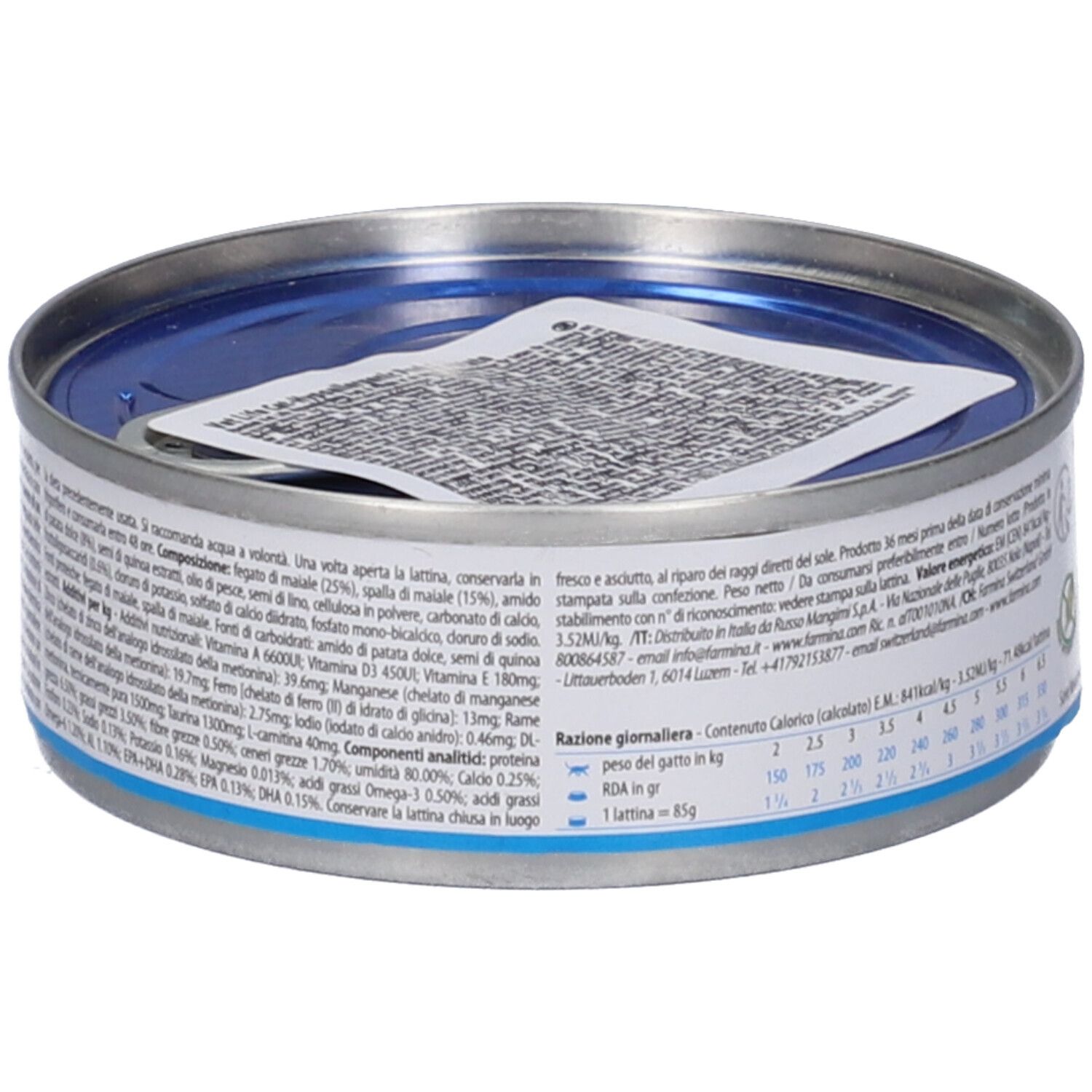 Lattina rotonda in metallo, coperchio blu. Dettaglio del retro con testo e tabelle. 85g.