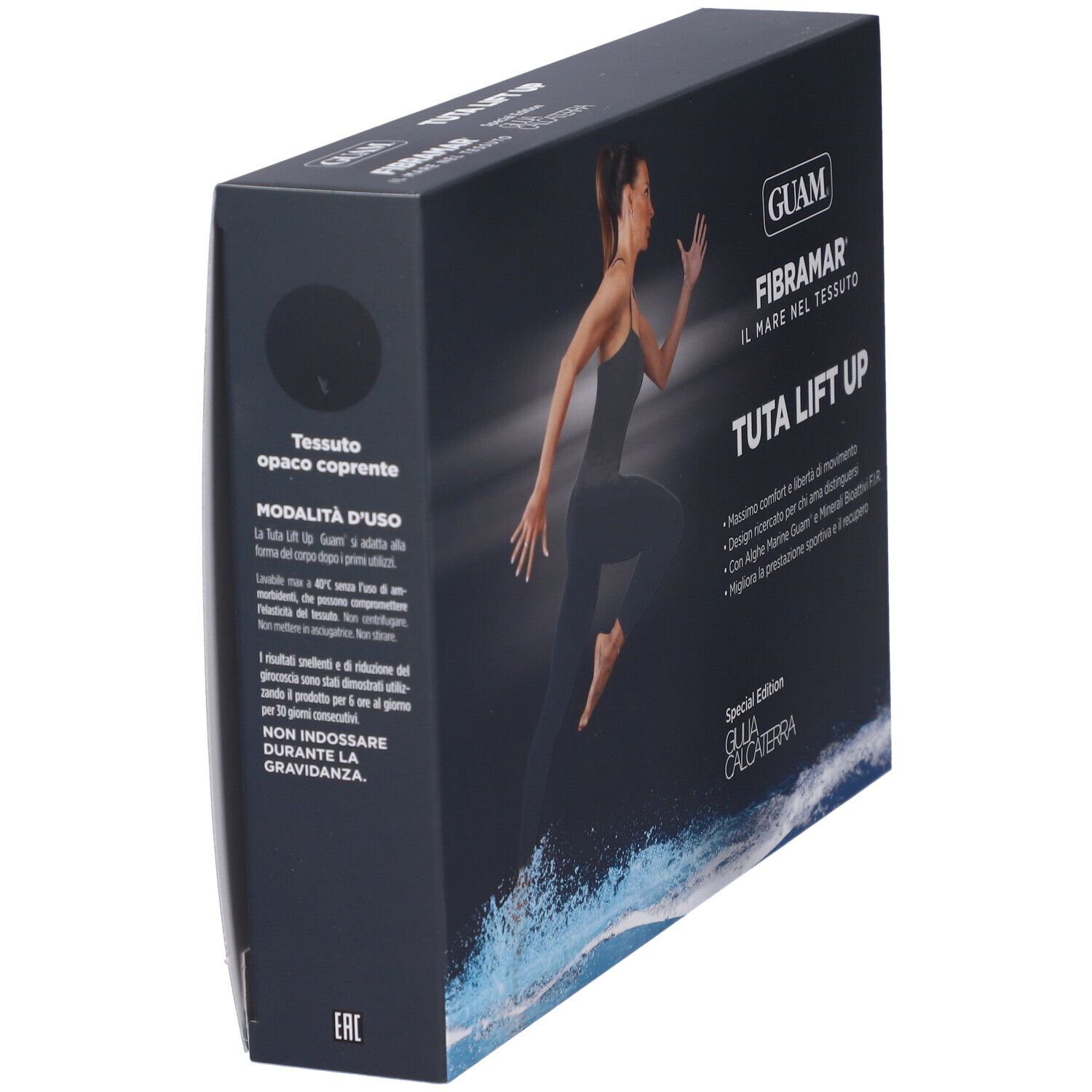 Scatola nera, vista laterale. Scritta: GUAM, Fibramar Tuta Lift Up. Testo e immagine di donna in tuta nera.