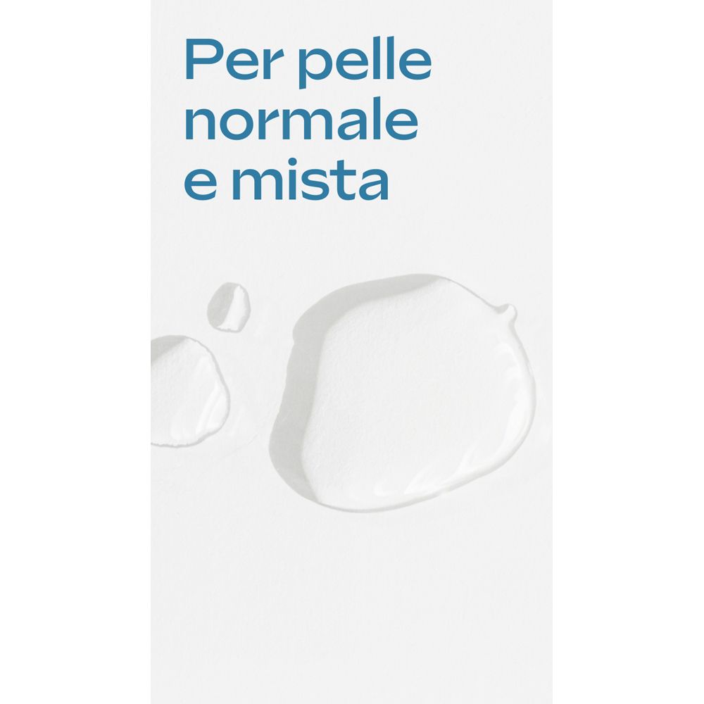 Liquido bianco. Testo: Per pelle normale e mista.