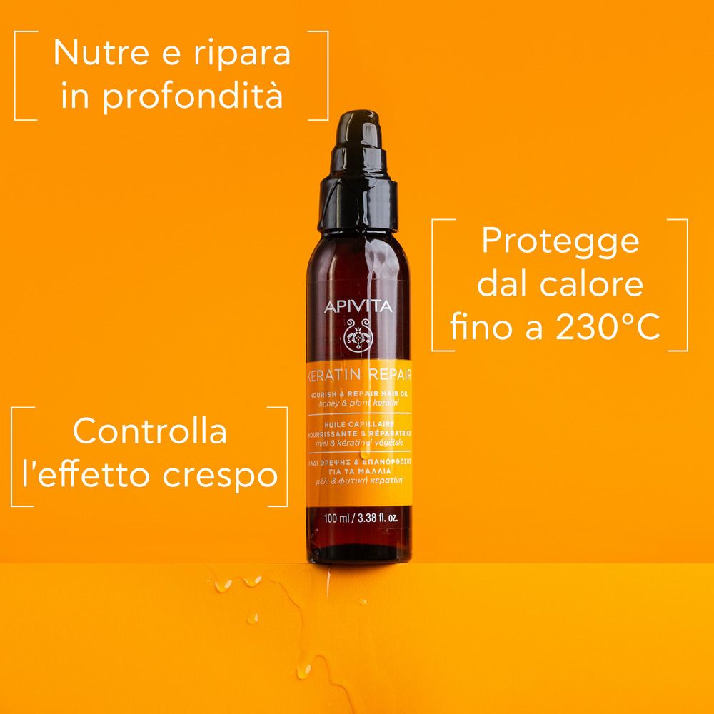 Apivita Keratin Repair Hair Oil. Testo: Nutre e ripara, protegge dal calore fino a 230°C.