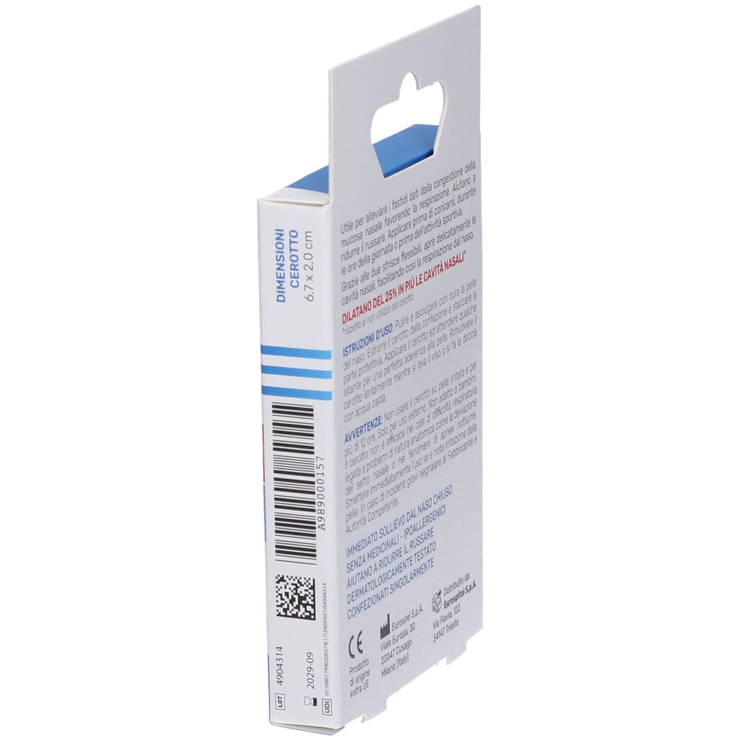 Vista laterale della confezione di cerotti nasali. Scritta: Dimensioni cerotto 6,7 x 2,0 cm. Codice QR.