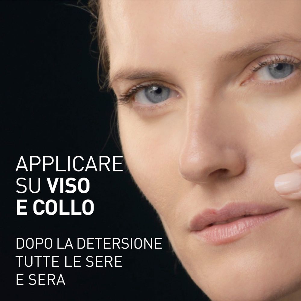 Viso di donna. Testo: APPLICARE SU VISO E COLLO. DOPO LA DETERZIONE TUTTE LE SERE E SERA.