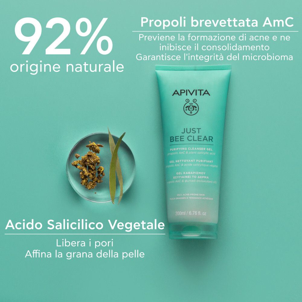 Tubo accanto a ingredienti. Testo: 92% origine naturale. Acido Salicilico Vegetale. Affina la grana della pelle.