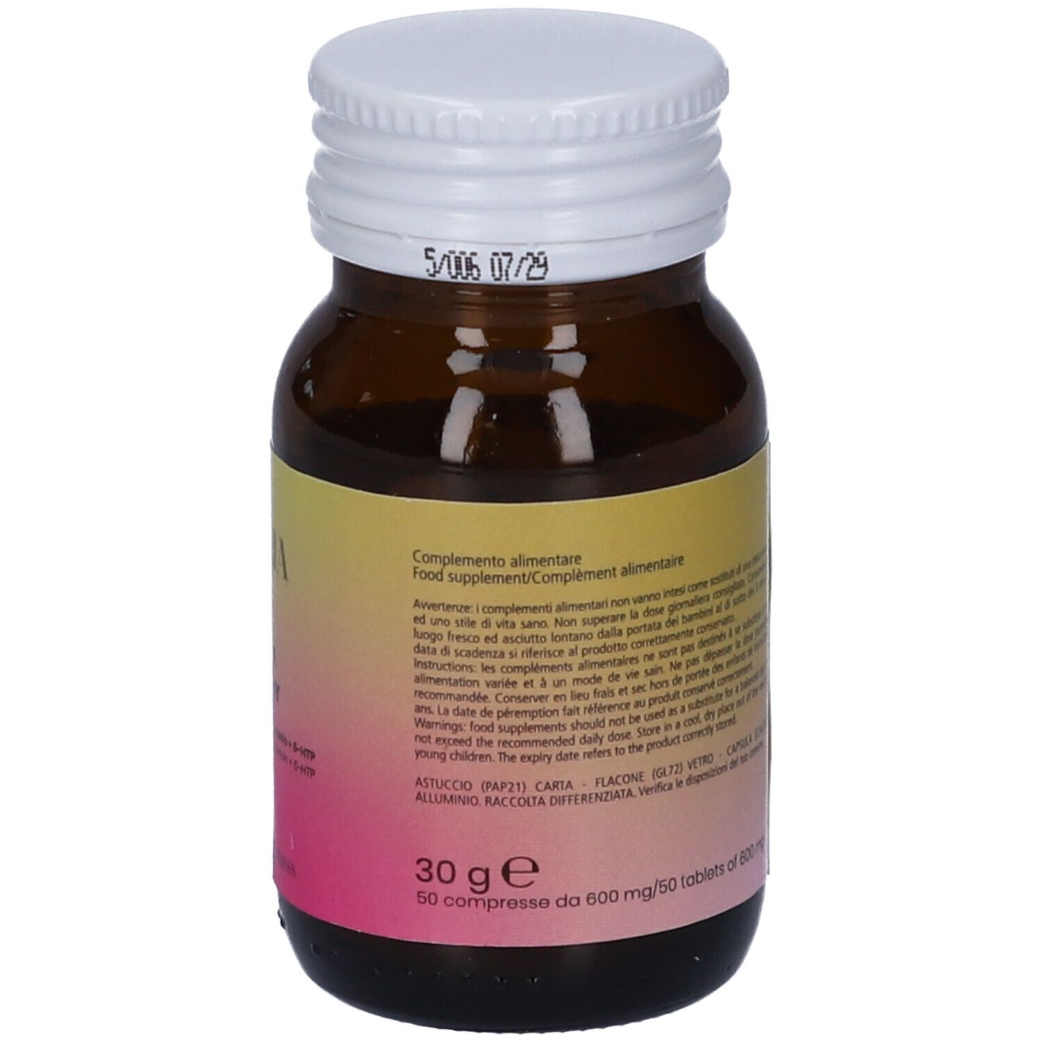 Flacone di vetro marrone con tappo bianco. Etichetta con informazioni sul prodotto e data di scadenza. Sfondo rosa-giallo.