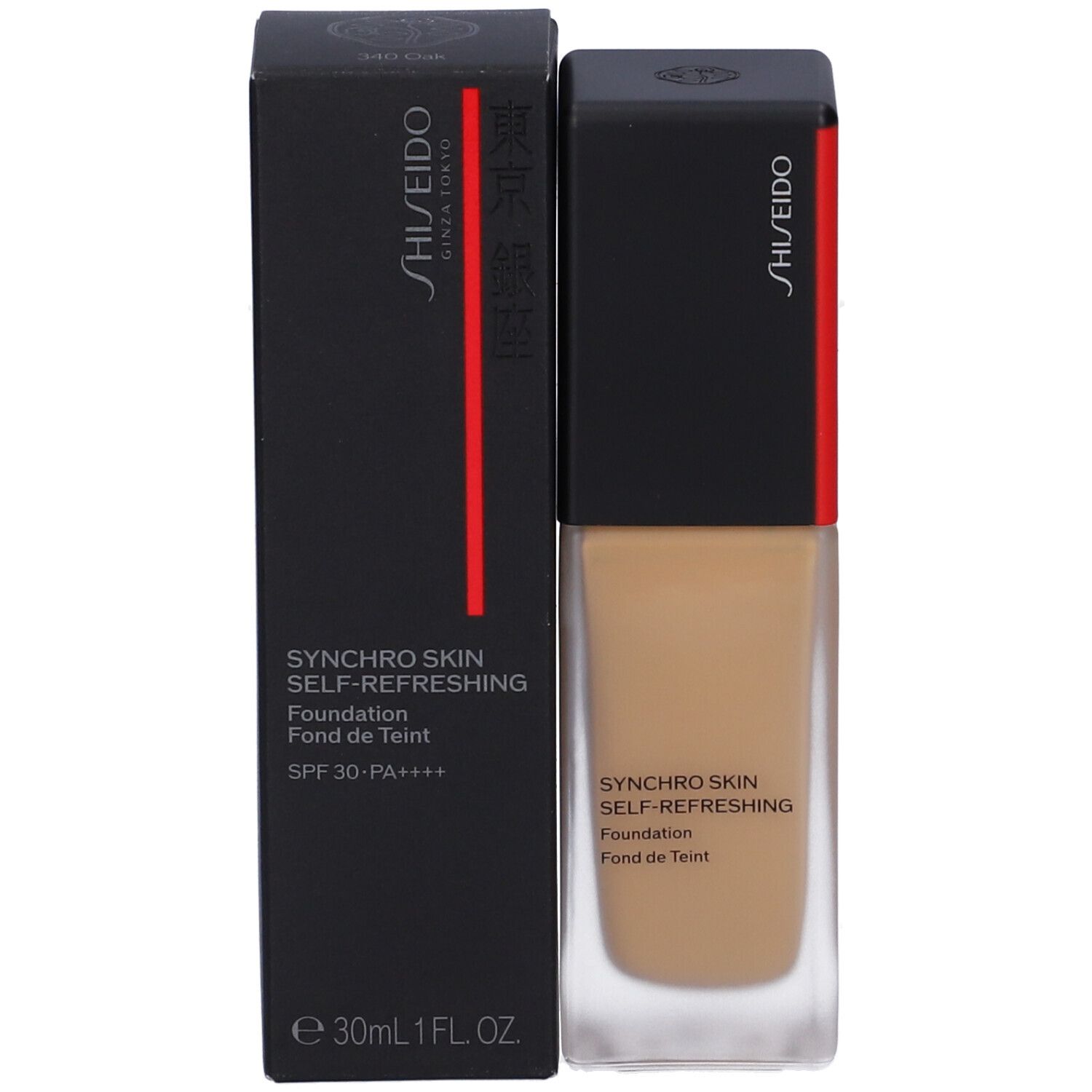 Shiseido Synchro Skin Self-Refreshing Foundation in flacone di vetro con tappo nero. Scatola di imballaggio accanto.