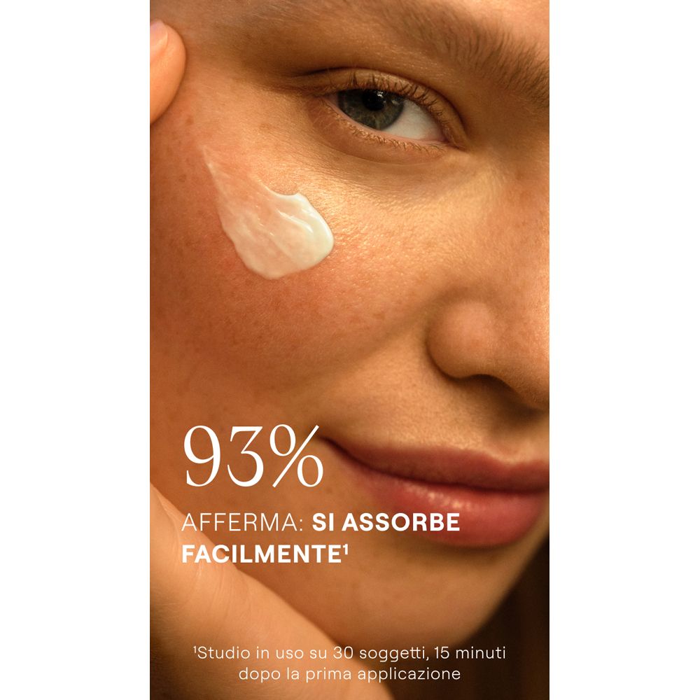 Volto di donna. Scritta: 93% AFFERMA: SI ASSORBE FACILMENTE.