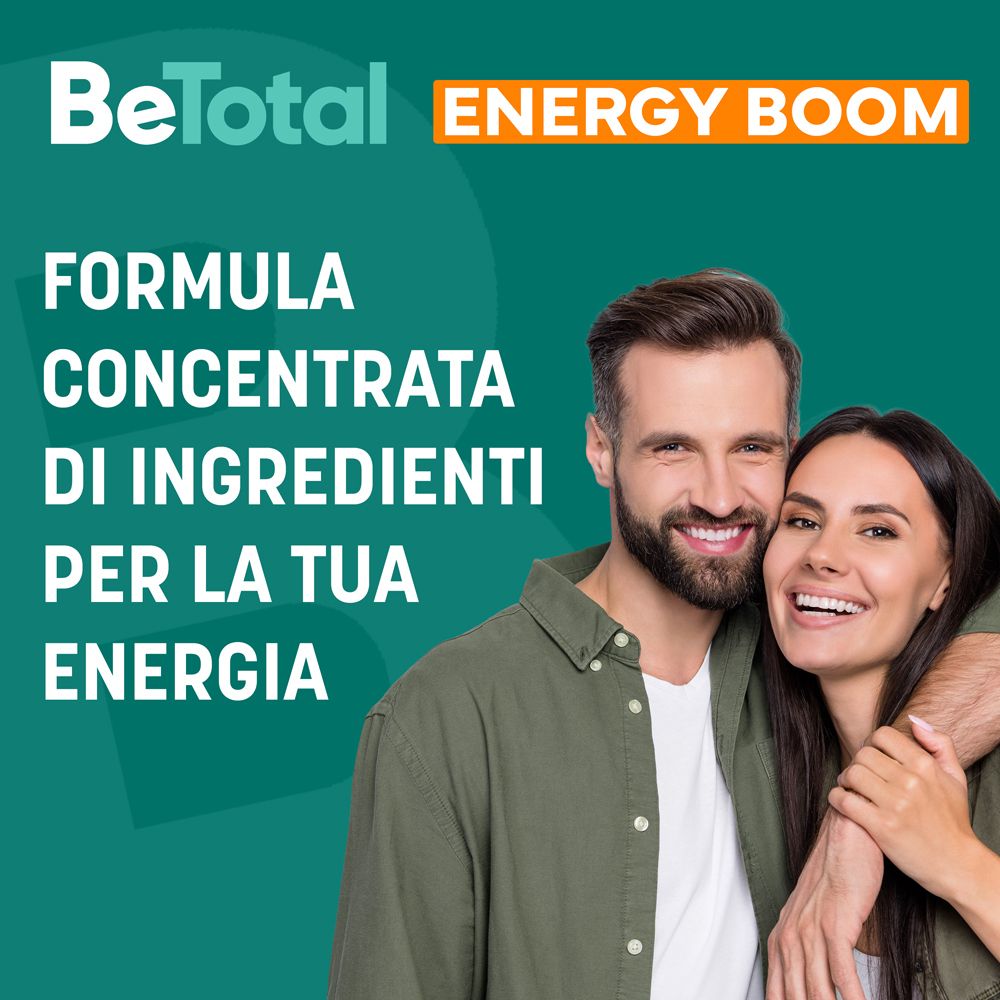 Coppia sorridente. Testo: Formula concentrata di ingredienti per la tua energia. Sfondo verde e arancione.