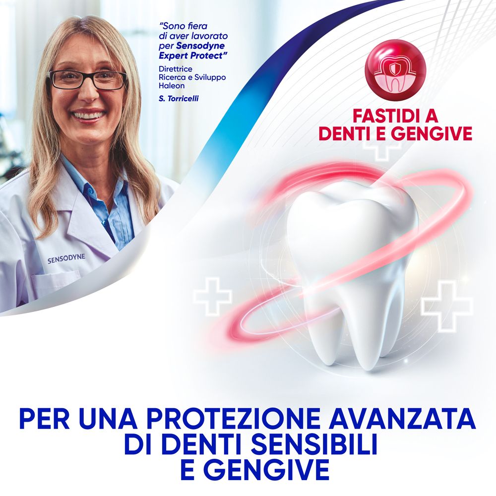 Donna con occhiali. Testo: Per una protezione avanzata di denti e gengive sensibili.