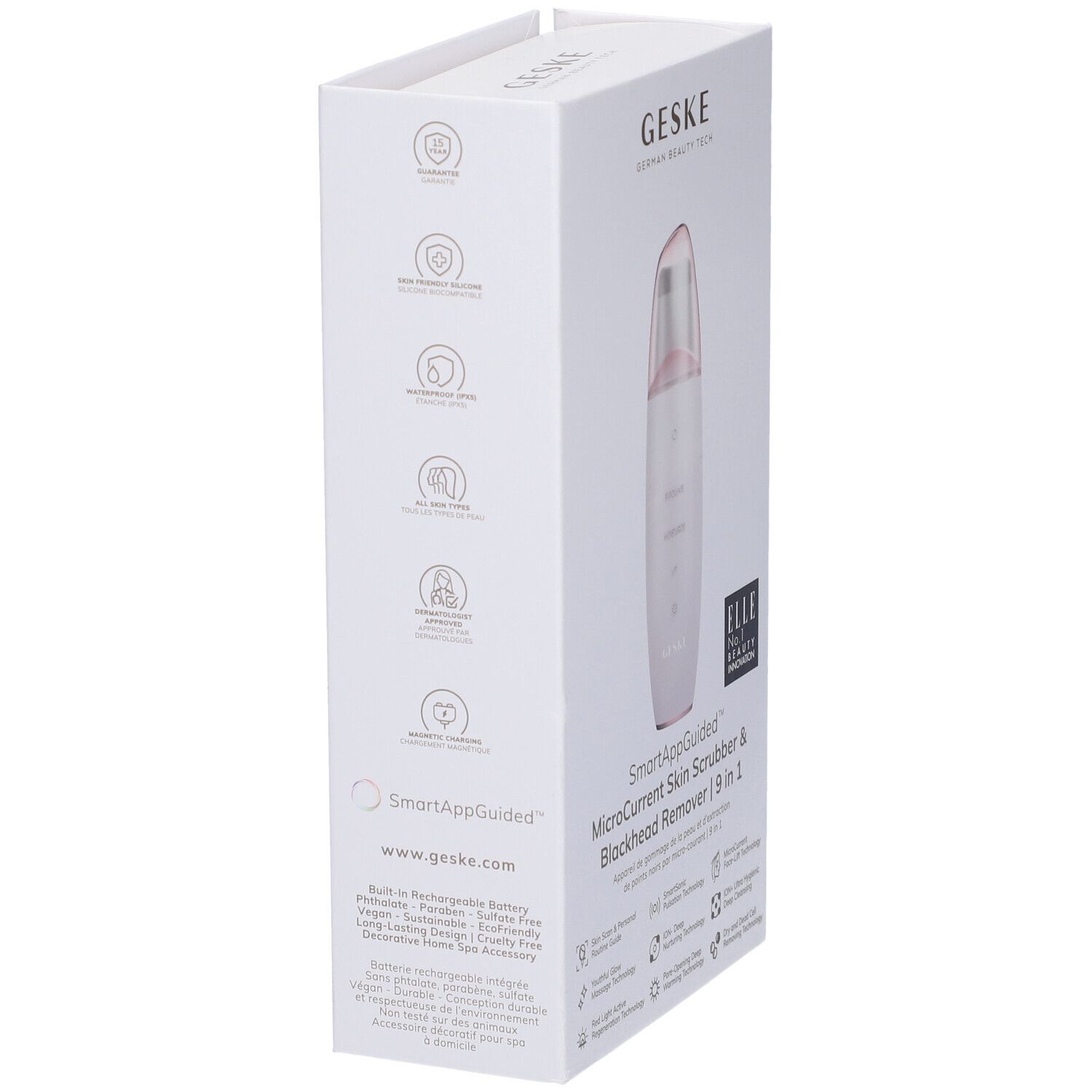 Confezione bianca, vista laterale. Testo: GESKE, SmartAppGuided MicroCurrent Skin Scrubber & Blackhead Remover | 9 in 1. Loghi e icone.