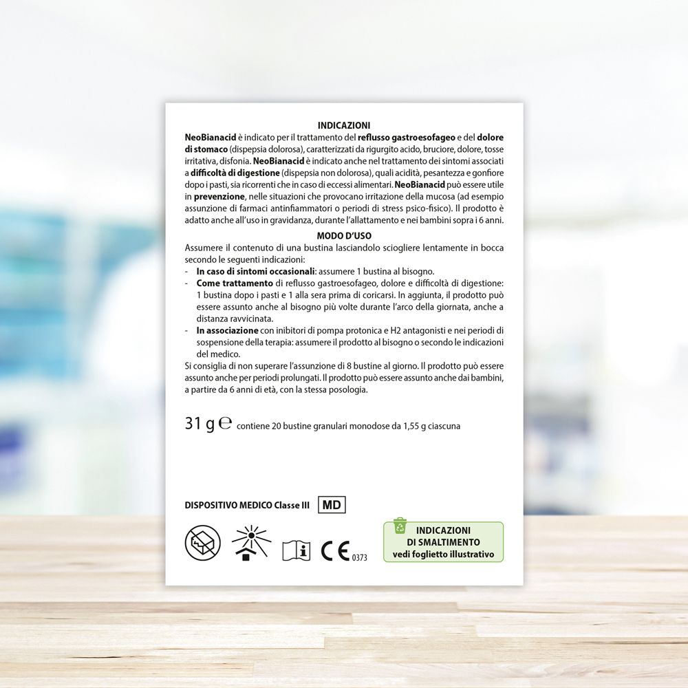 Retro della confezione Neobianacid. Indicazioni, uso e dosaggio. Marchio dispositivo medico.