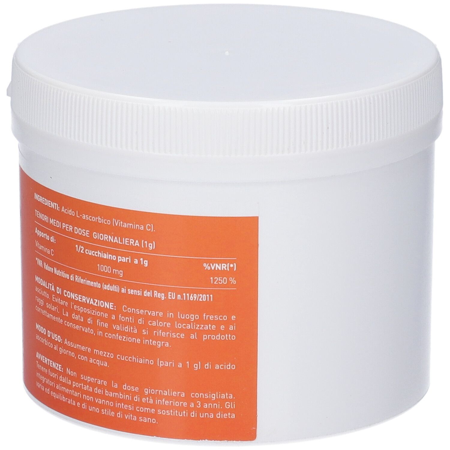 Contenitore bianco con tappo a vite. Etichetta arancione con testo. Testo sugli ingredienti e il dosaggio. %VNR.