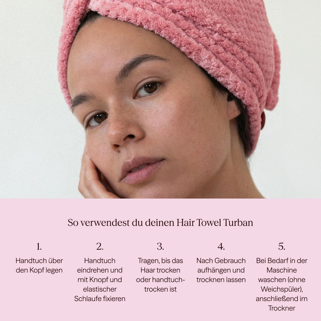Donna con turbante rosa. Istruzioni per l'uso: posizionare sulla testa, arrotolare, asciugare, appendere, lavare.